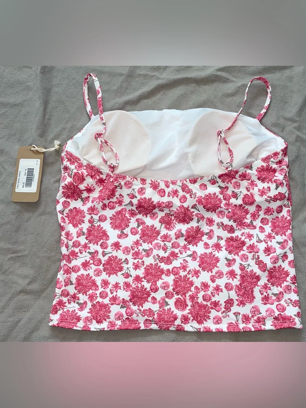 NEW NWT Albion Fit Women’s Athena Cabo Tankini Pink Floral Bikini Top Medium M